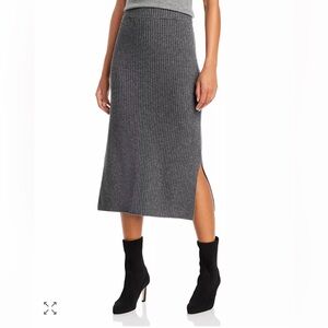 Ribbed Knit Midi Revive Cashmere Ribbed Knit Skirt – Gray